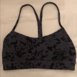 Lululemon Flow Y bra